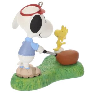 Peanuts® Golfer Snoopy Hallmark Series Ornament