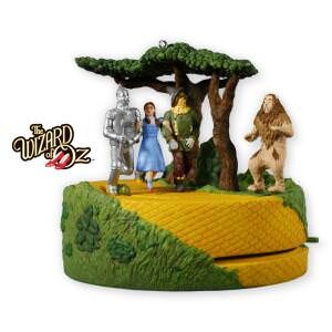 2013 Lions and Tigers and Bears Wizard of Oz Hallmark Ornament